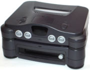 64DD unter der Nintendo64-Spielkonsole