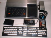 Der TI-99/4 mit Zubehör