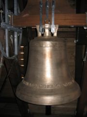 Auferstehungskirche zu Köln-Sürth: Vaterunserglocke von 2005