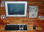 Apples PowerMac G4 Cube mit Studio Display (17 Zoll)