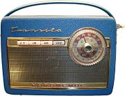 Tragbares Transistorradio Transita der Firma Nordmende aus den 1960er Jahren